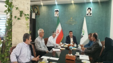 برگزاری جلسه هماهنگی برگزاری جشنواره سیب در مرکز تحقیقات کشاورزی آذربایجان غربی
